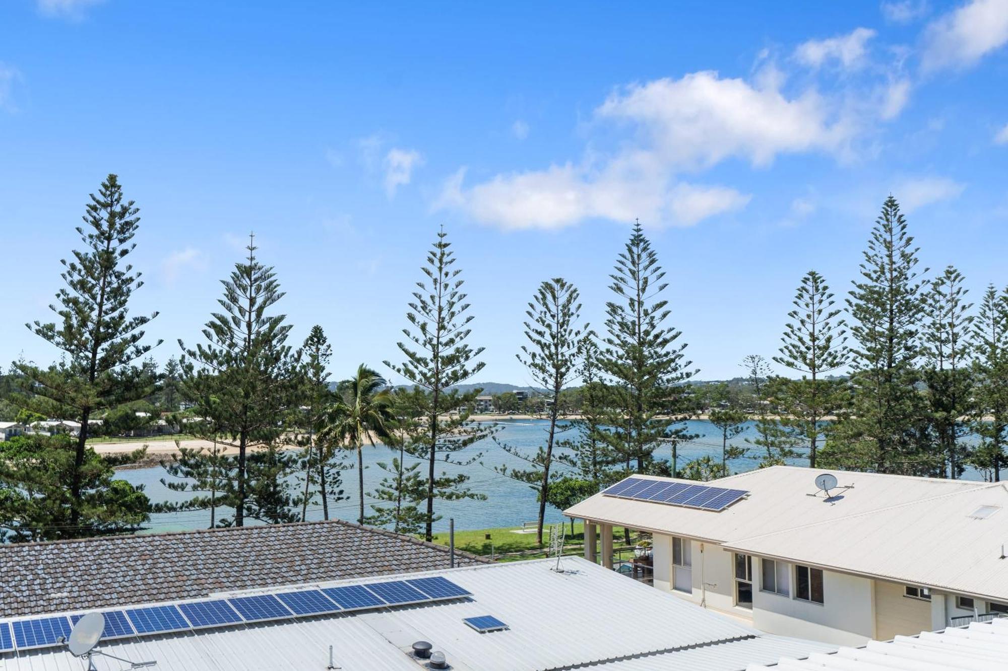 Iconic Burleigh Heads Luxury * Gold Coast