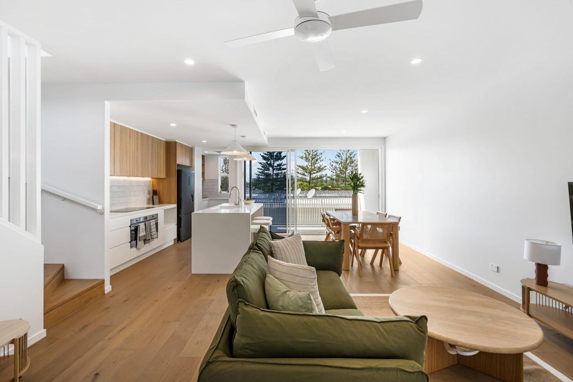 Villa Iconic Burleigh Heads Luxury